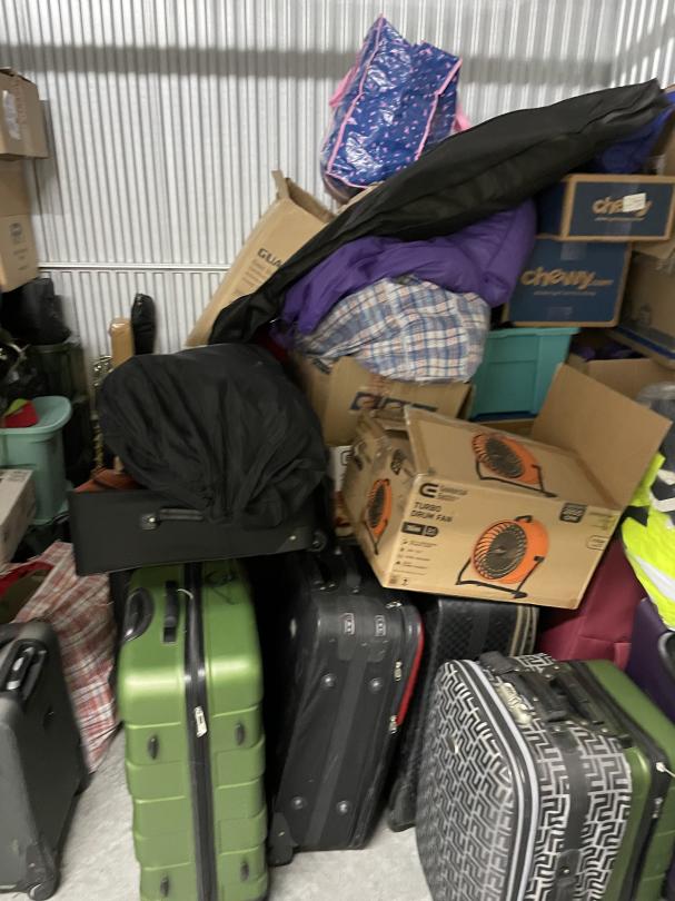 Storage Unit Auction in Elizabeth, NJ at Safeguard Self Storage